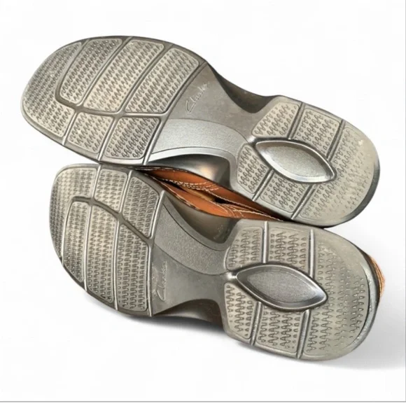 Clarks Brown Leather Ortholite Slip-On Classic
Loafers Super Comfortable Sz 13 - Picture 7 of 10